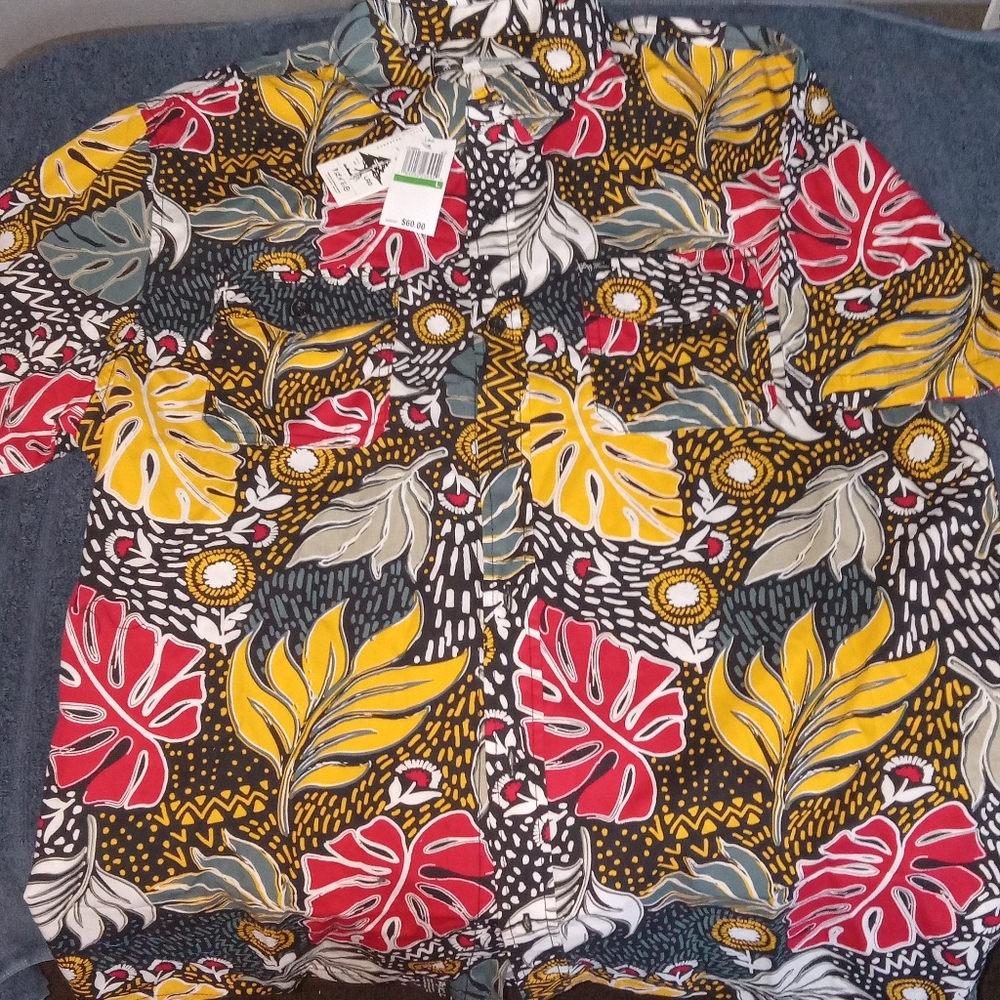LRG floral button down size L
